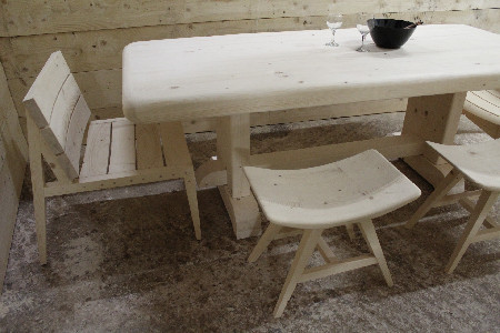 παραδοσιακά τραπέζια Π103b Roussisepiplo