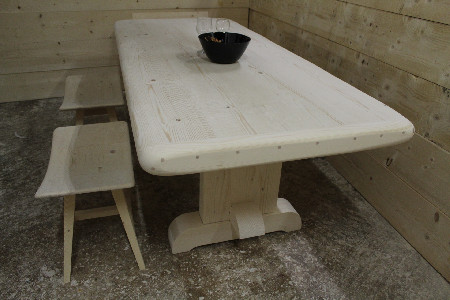 παραδοσιακά τραπέζια Π103c Roussisepiplo