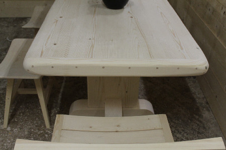 παραδοσιακά τραπέζια Π103α Roussisepiplo